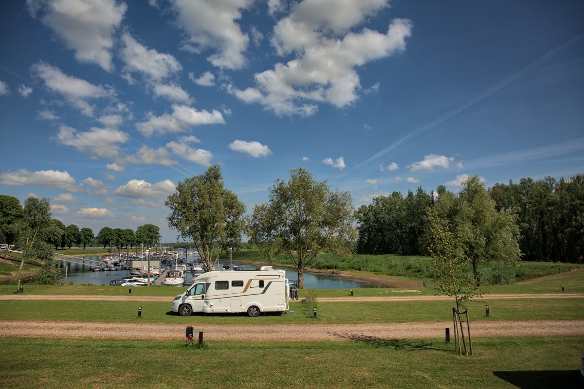 camping bij Arnhem met kampeerplaatsen